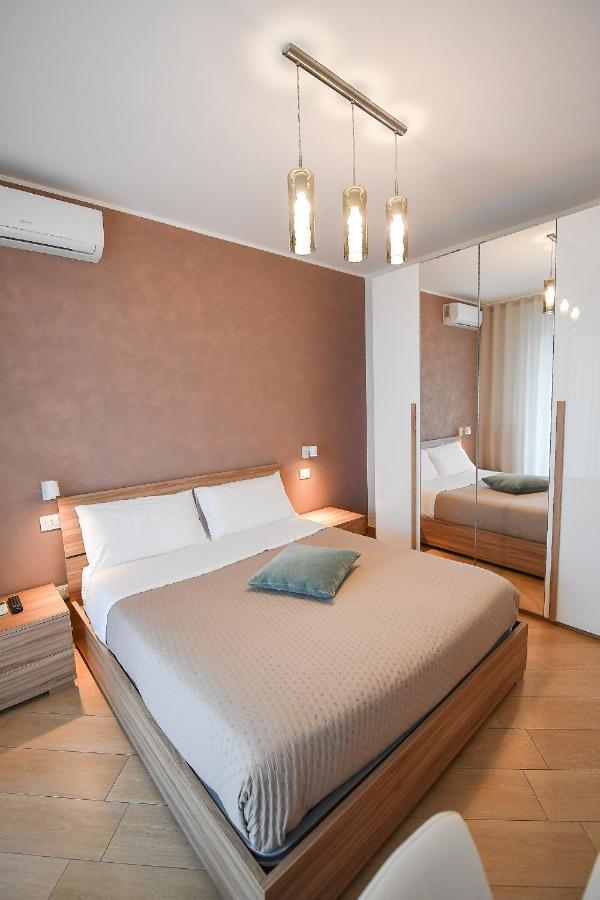 Hotel Karol Bari Airport Esterno foto