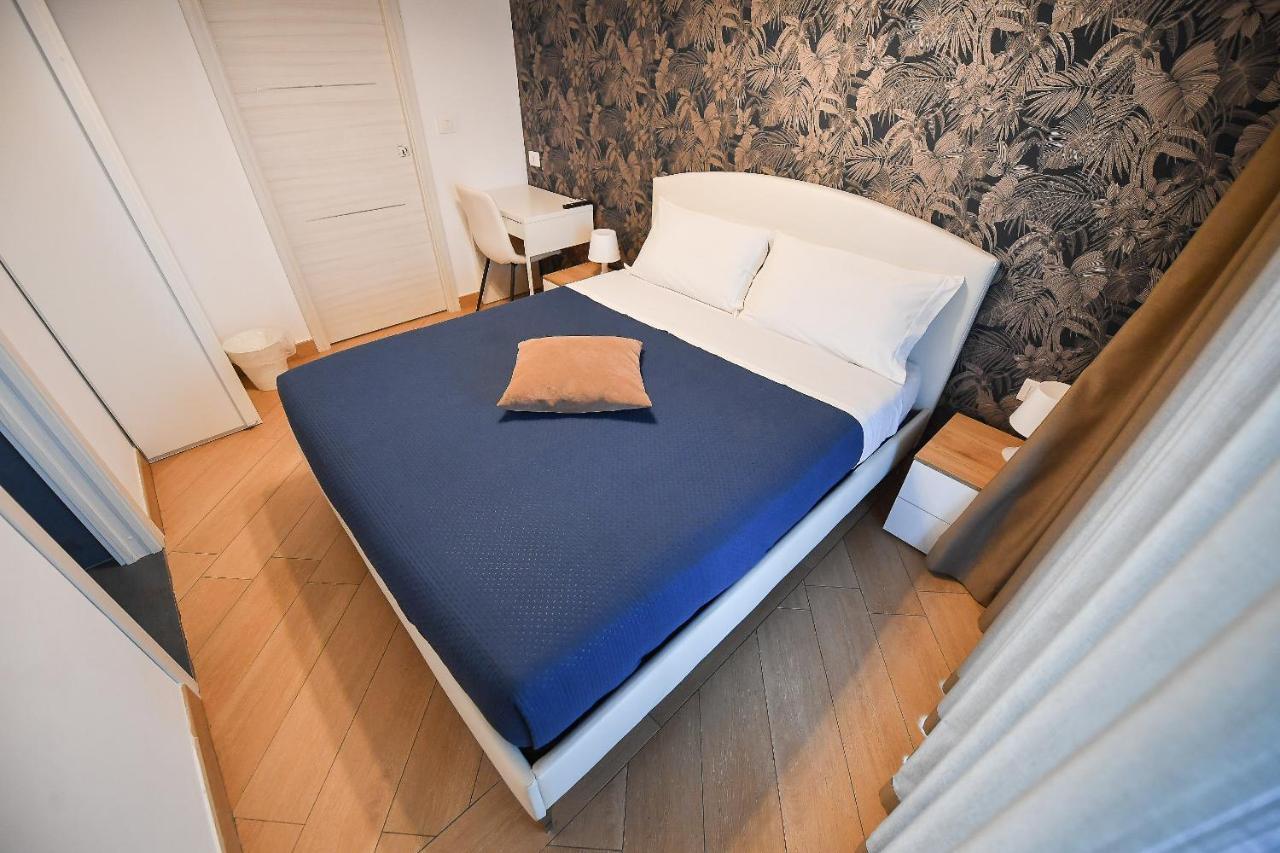 Hotel Karol Bari Airport Esterno foto