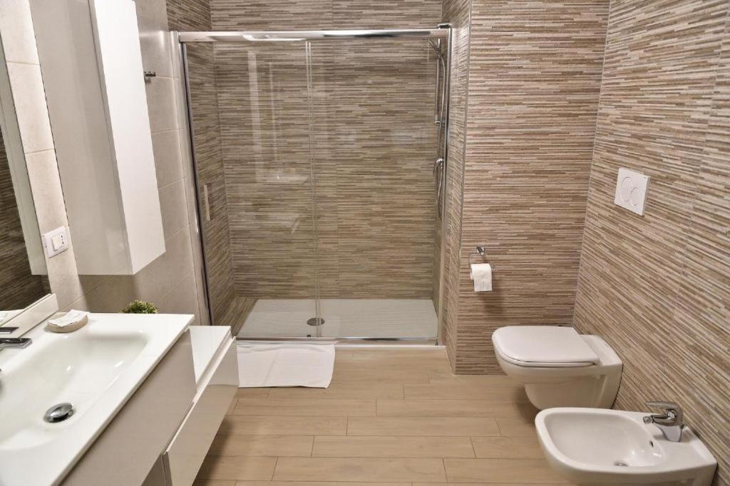 Hotel Karol Bari Airport Esterno foto