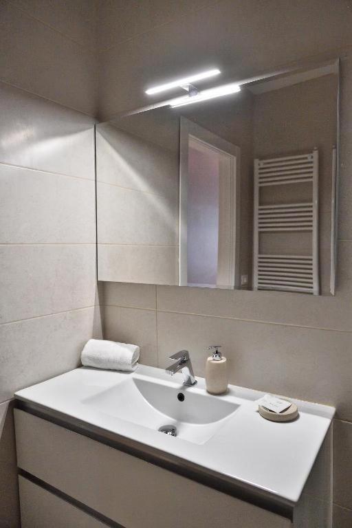 Hotel Karol Bari Airport Esterno foto
