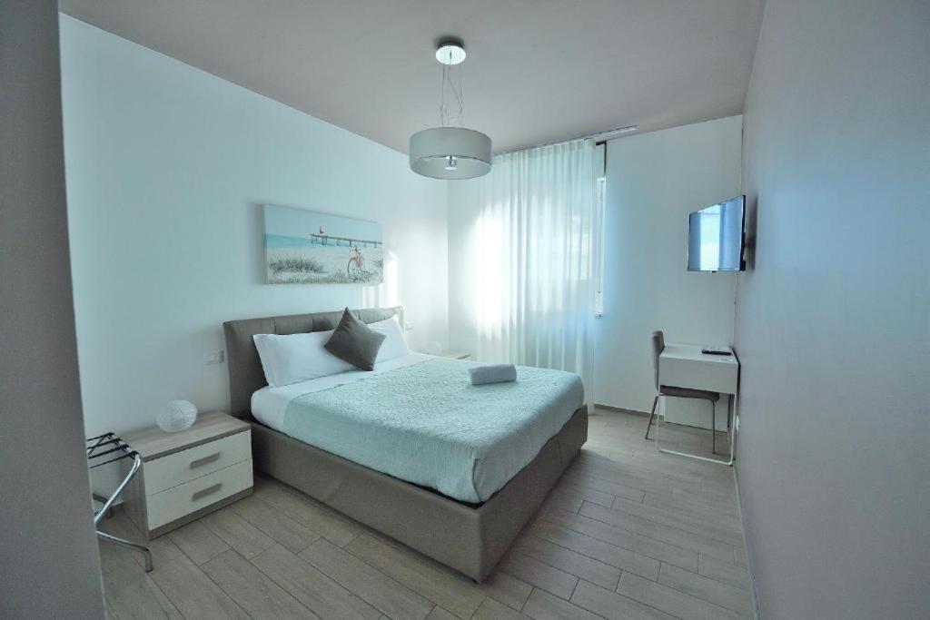 Hotel Karol Bari Airport Esterno foto